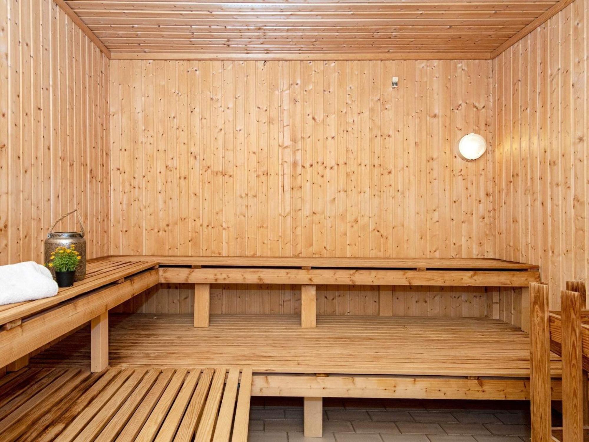 2 Person Holiday Home On A Holiday Park In Ringk Bing リンケビング エクステリア 写真